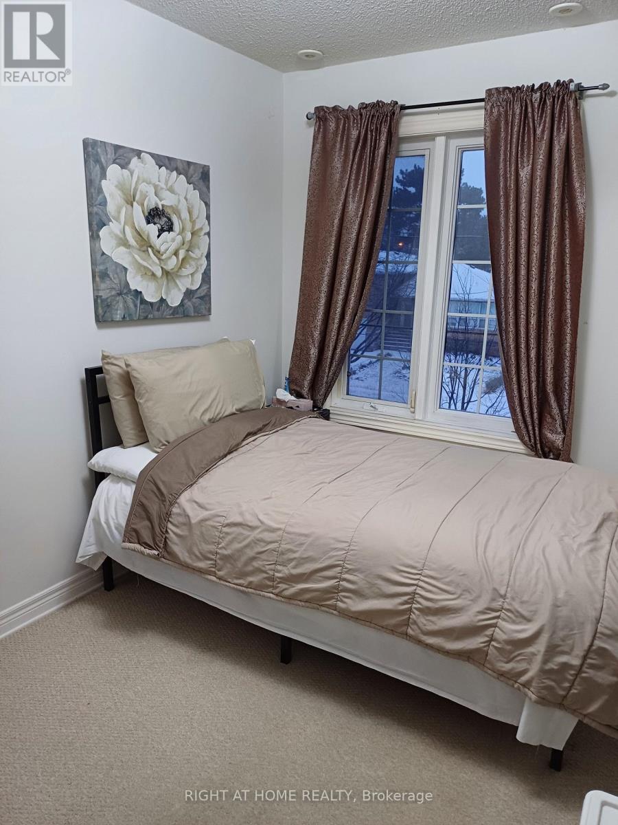 12 - 45 Cedarcroft Boulevard, Toronto (Westminster-Branson), Ontario  M2R 3Y2 - Photo 11 - C12073066