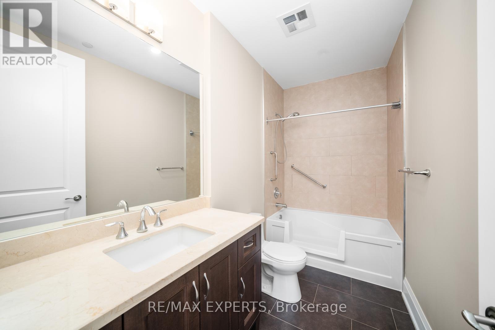 317 - 9909 Pine Valley Drive, Vaughan, Ontario  L4L 1A6 - Photo 18 - N12073775