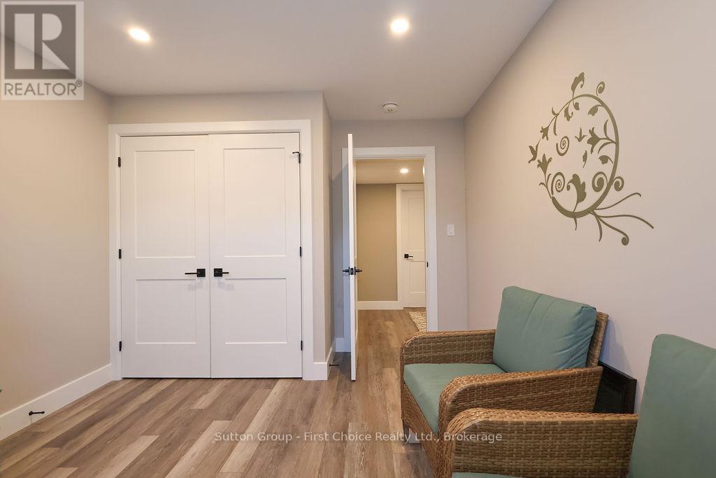 207 Duncan Street, West Perth, Ontario  N0K 1N0 - Photo 27 - X12074250