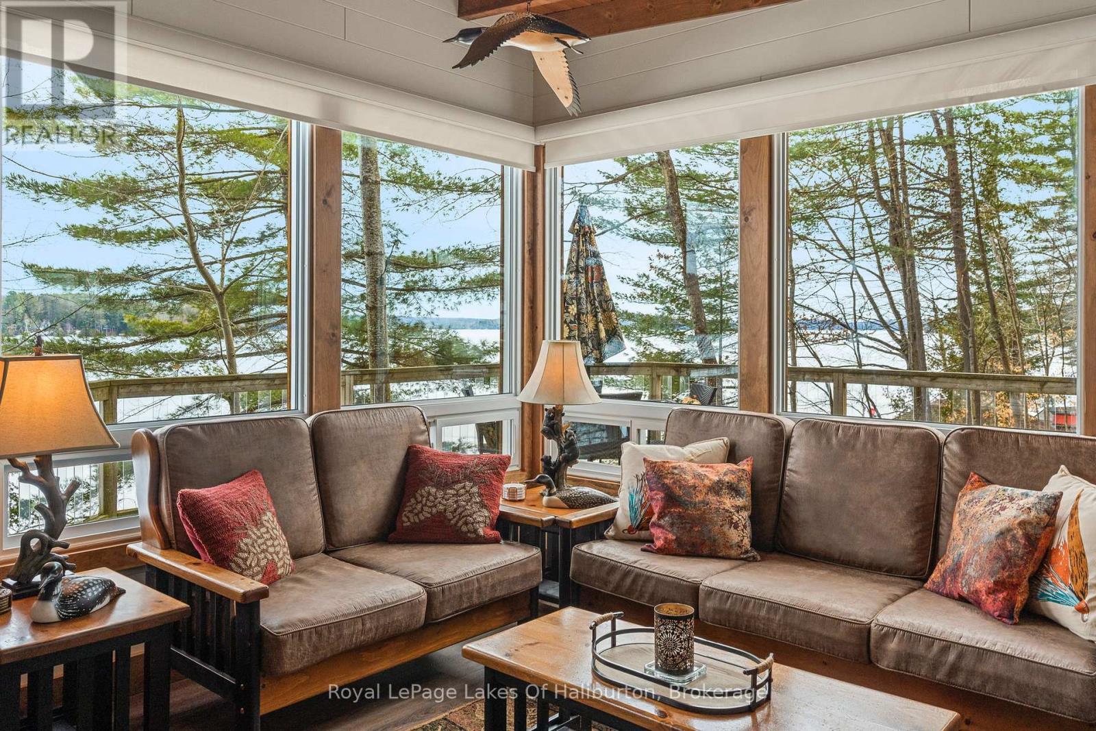 1085 Triple Creek Lane, Algonquin Highlands, Ontario  K0M 1S0 - Photo 10 - X12074277