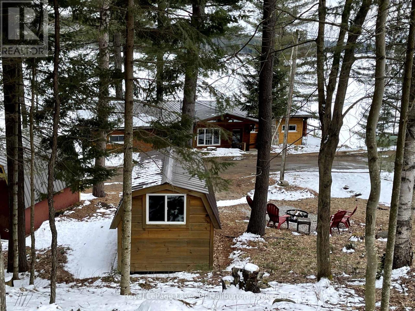 1085 Triple Creek Lane, Algonquin Highlands, Ontario  K0M 1S0 - Photo 44 - X12074277
