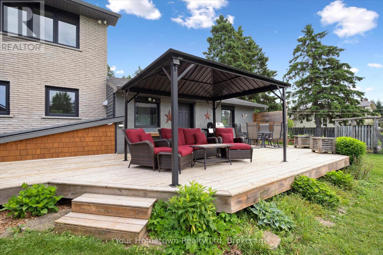 6878 Wellington Rd 16 Road, Centre Wellington, Ontario  N0B 1J0 - Photo 41 - X12074435