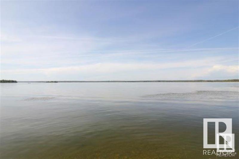 1 POPPY PL, Rural Lac Ste. Anne County, Alberta