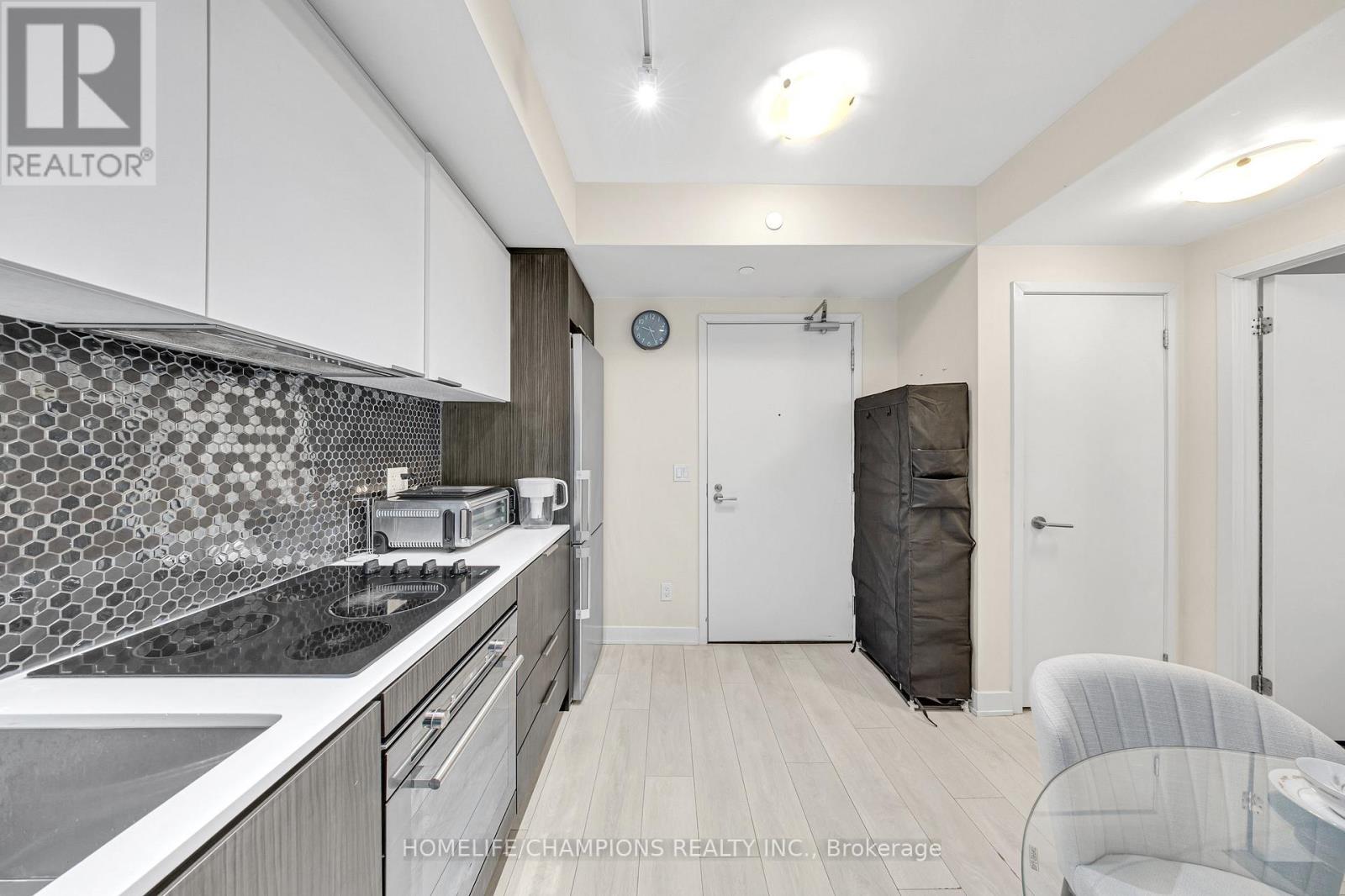 2303 - 2 Sonic Way, Toronto, Ontario  M3C 0P2 - Photo 9 - C12074261