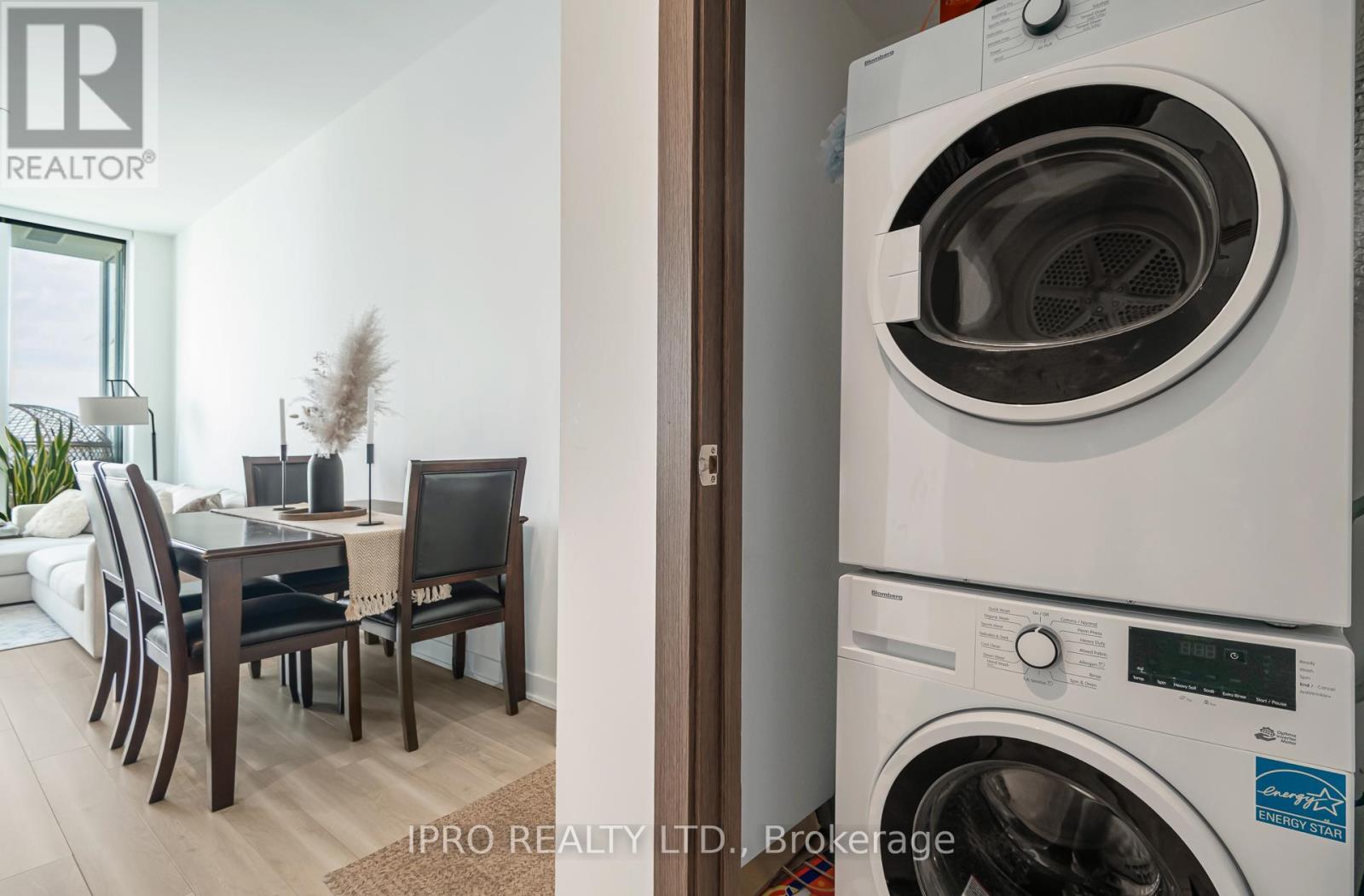 4206 - 19 Bathurst Street, Toronto (Waterfront Communities), Ontario  M5V 0M2 - Photo 25 - C12074346