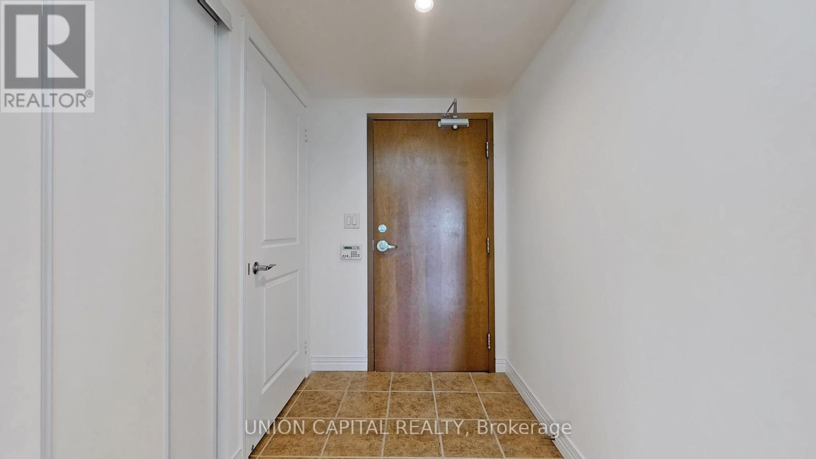 219 - 90 Scottfield Drive, Toronto, Ontario  M1S 5W4 - Photo 7 - E12074351