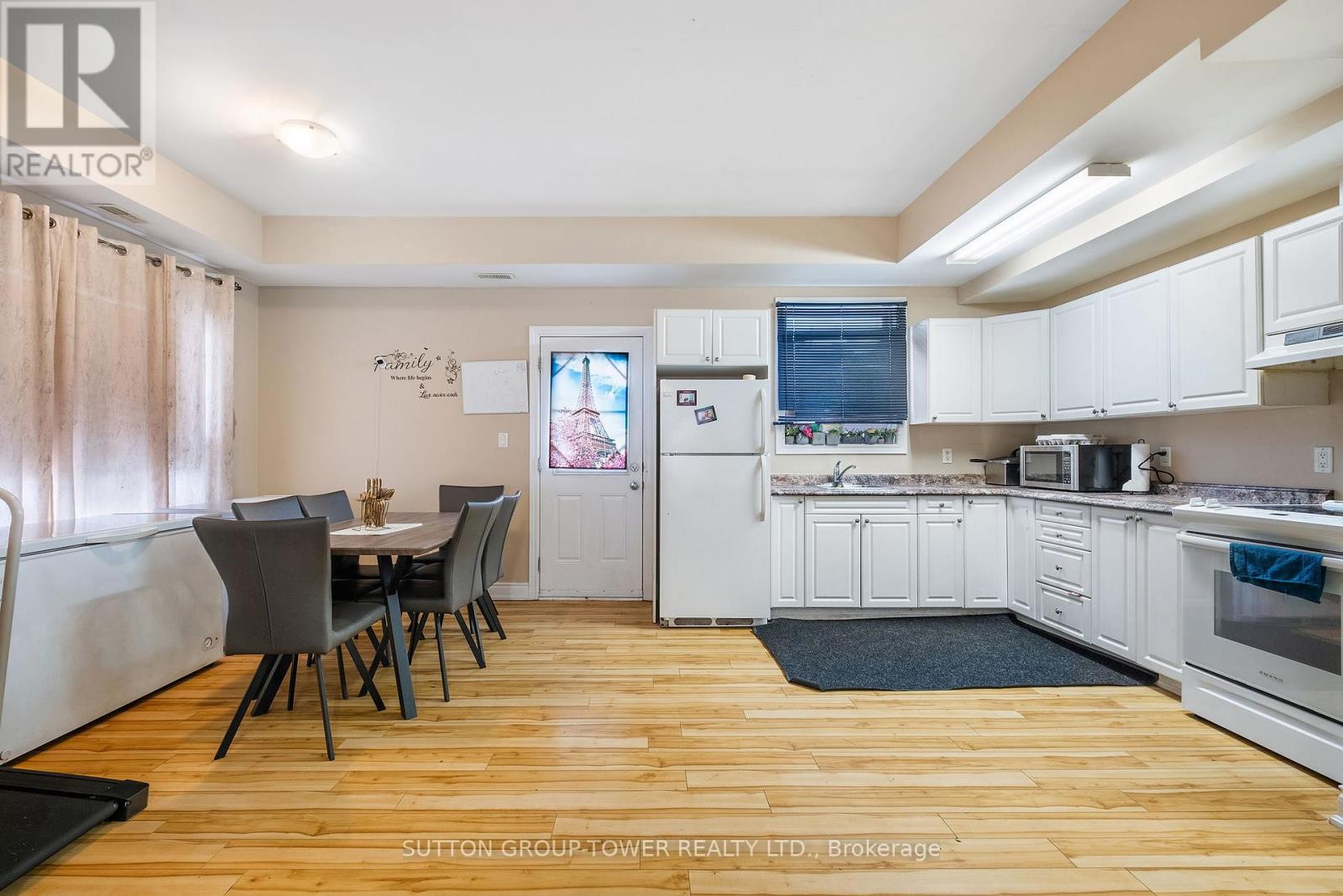 750 Albert Street, Oshawa, Ontario  L1H 4T6 - Photo 6 - E12074366