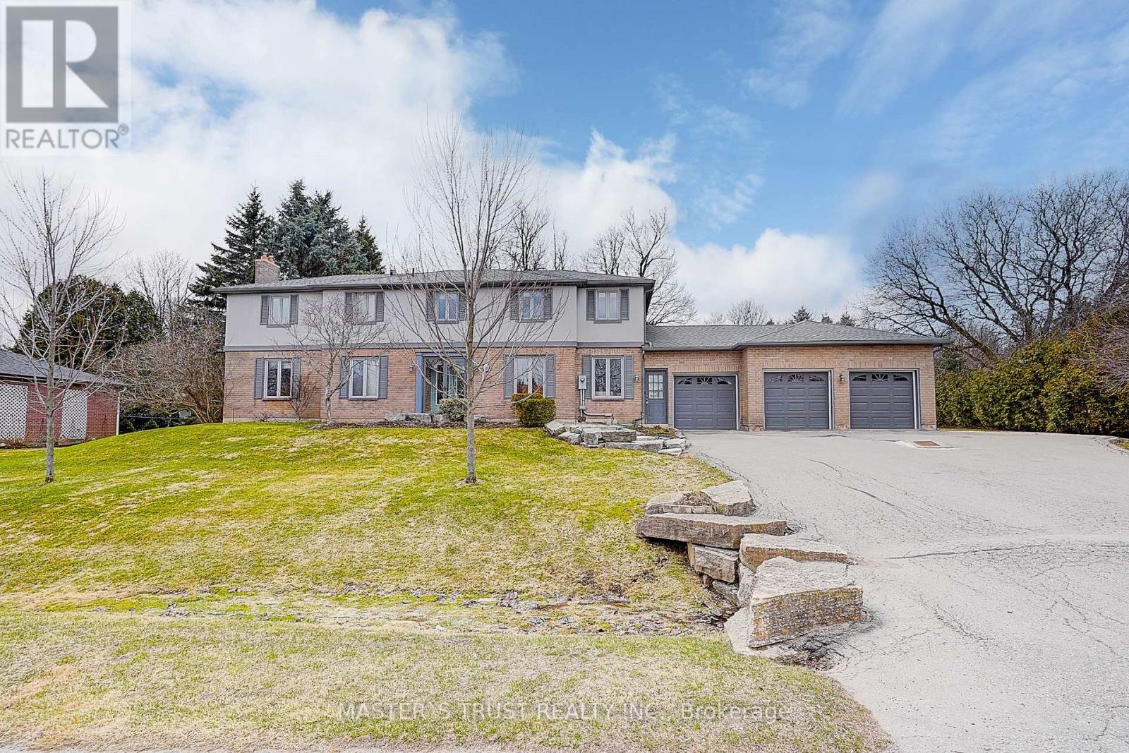 Property at 14 LADY DIANA COURT image 1
