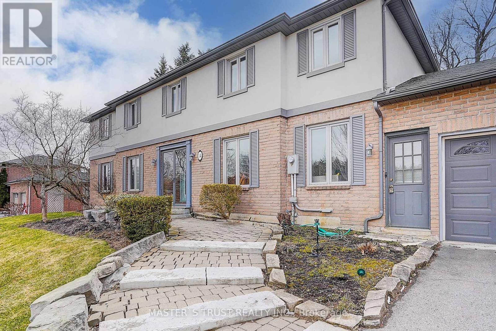 Property at 14 LADY DIANA COURT image 2