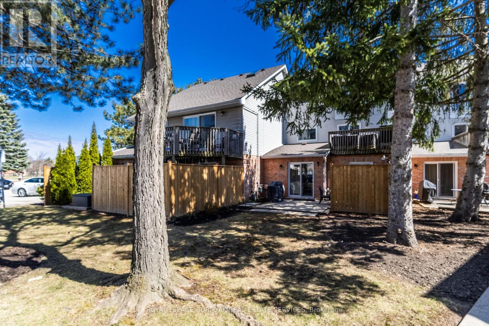 102 - 2110 Cleaver Avenue, Burlington (Headon), Ontario  L7M 3Z3 - Photo 34 - W12074271