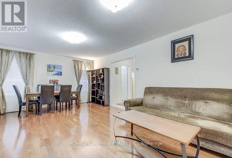 26 Hare Farm Gate, Whitchurch-Stouffville, Ontario  L4A 0Y6 - Photo 10 - N12073995