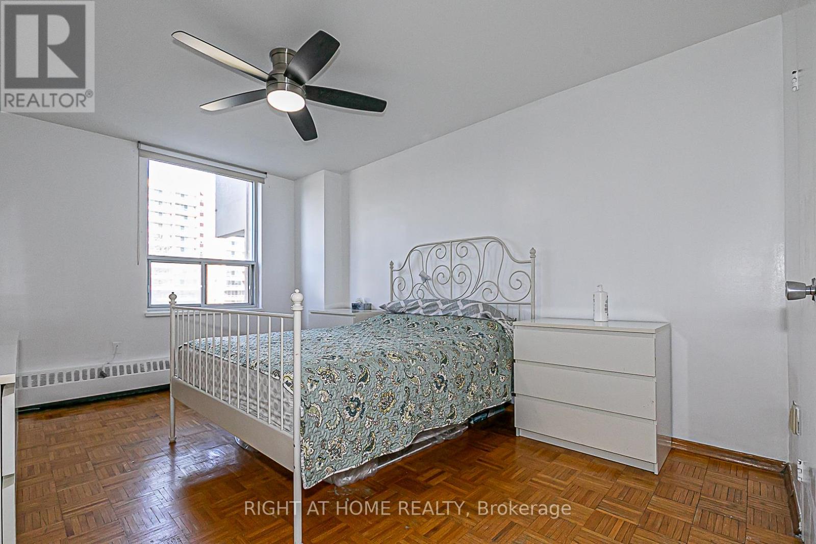 212 - 19 Four Winds Drive, Toronto (York University Heights), Ontario  M3J 2S9 - Photo 14 - W12074397