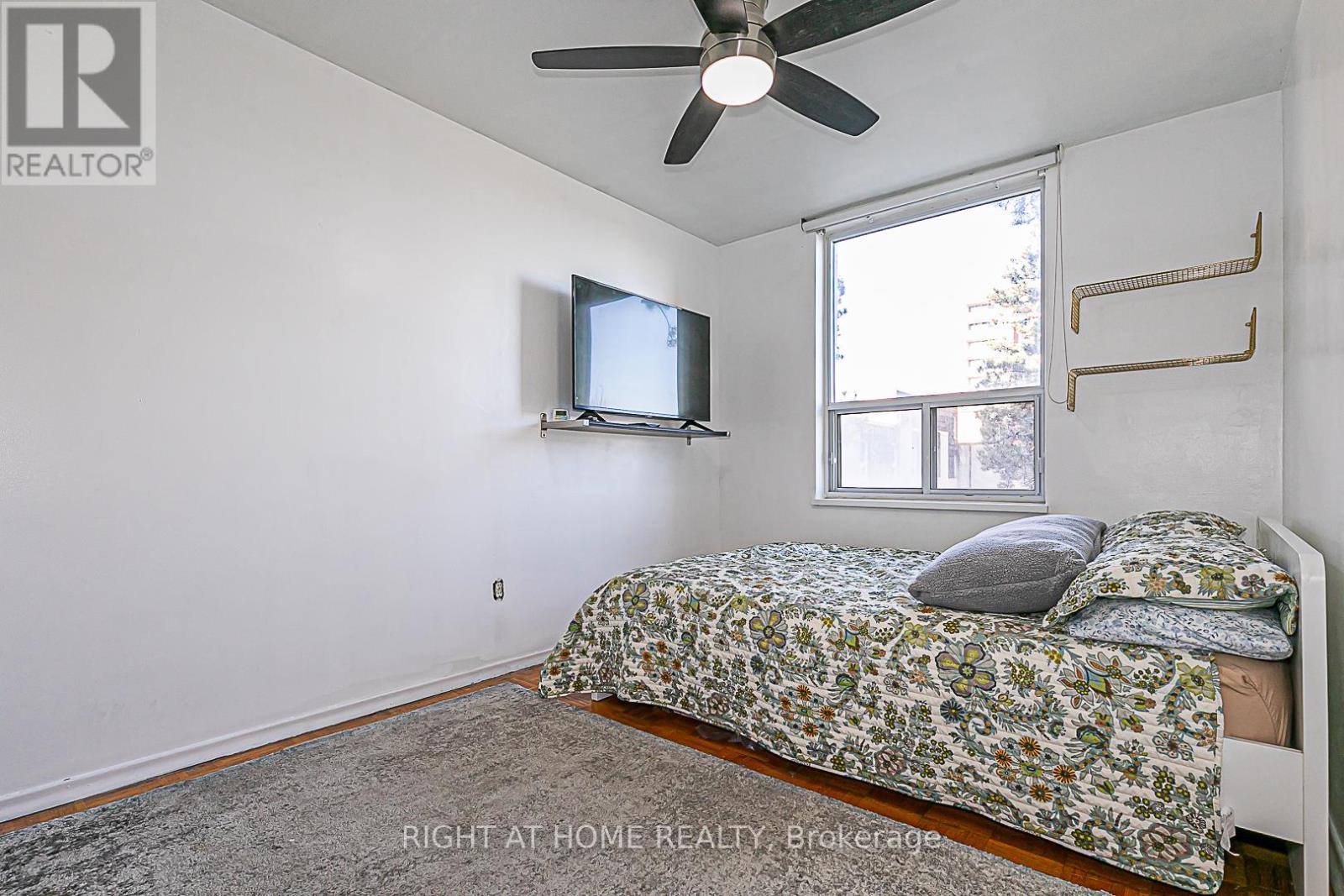 212 - 19 Four Winds Drive, Toronto (York University Heights), Ontario  M3J 2S9 - Photo 15 - W12074397