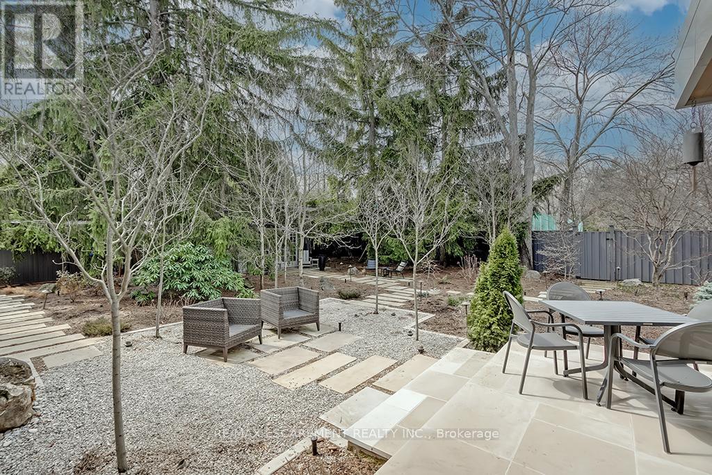 3093 Princess Boulevard, Burlington (Roseland), Ontario  L7N 1G3 - Photo 41 - W12074439