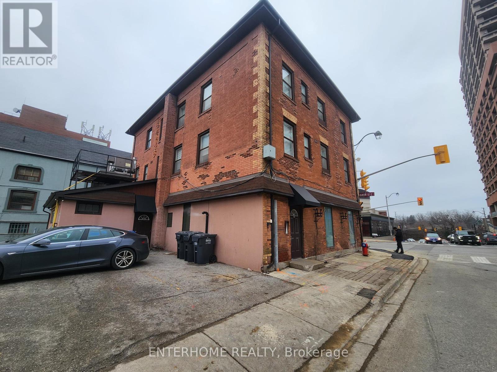 1a - 51 Queen Street E, Brampton (Downtown Brampton), Ontario  L6W 2A7 - Photo 2 - W12074440