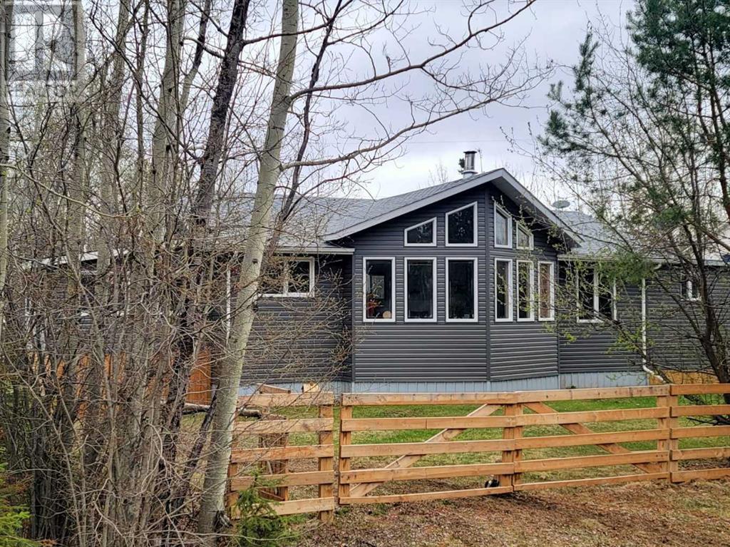 1651 Lakeview, Calling Lake, Alberta  T0G 0K0 - Photo 41 - A2210389