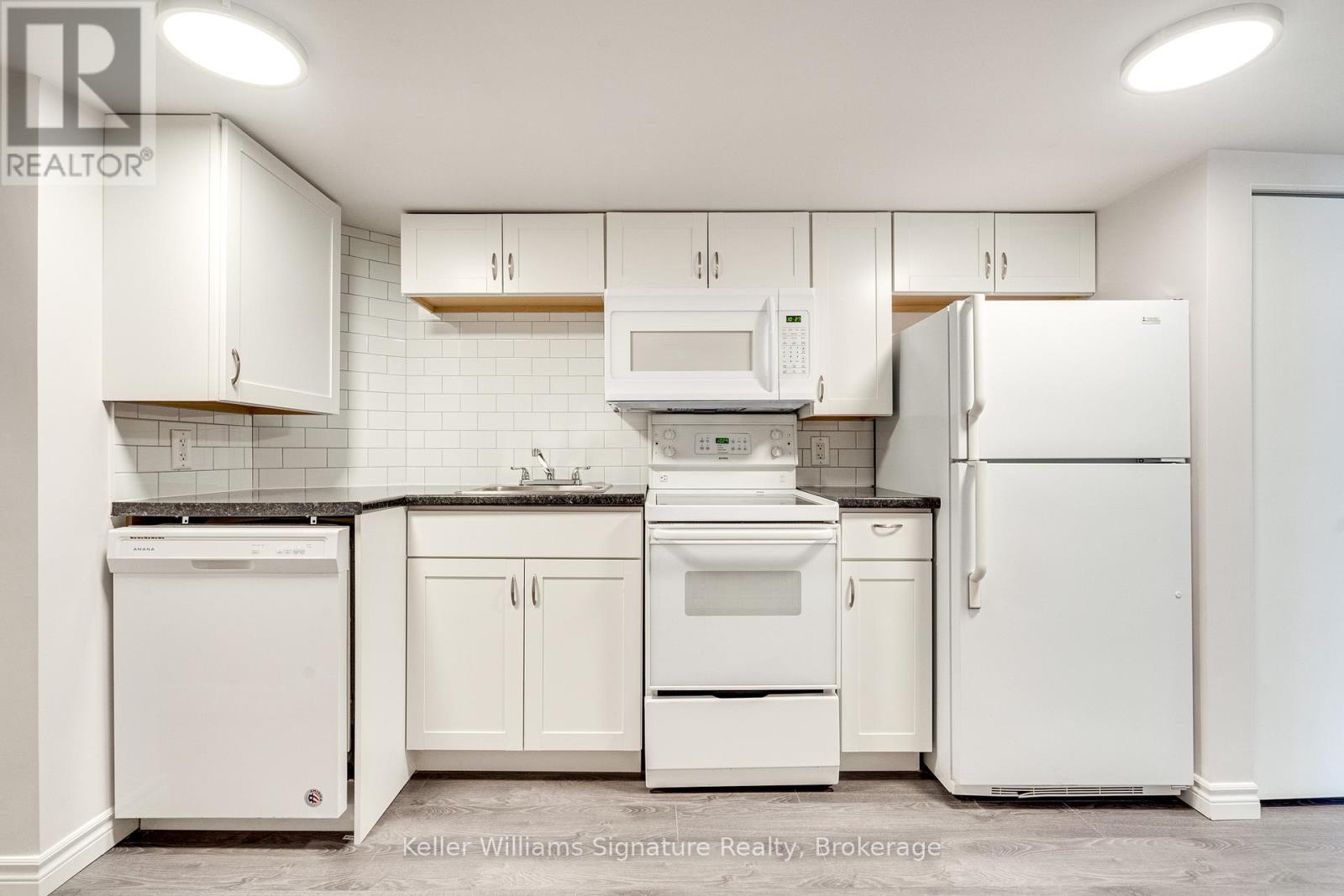 1 - 460 King William Street, Hamilton, Ontario  L8L 1P9 - Photo 12 - X12074441