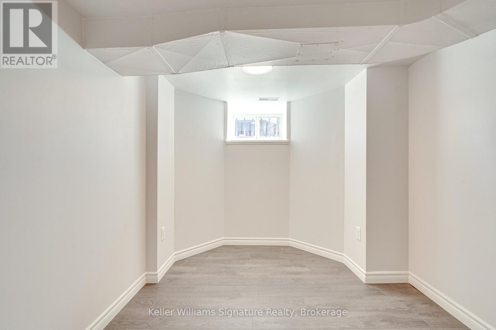1 - 460 King William Street, Hamilton, Ontario  L8L 1P9 - Photo 8 - X12074441