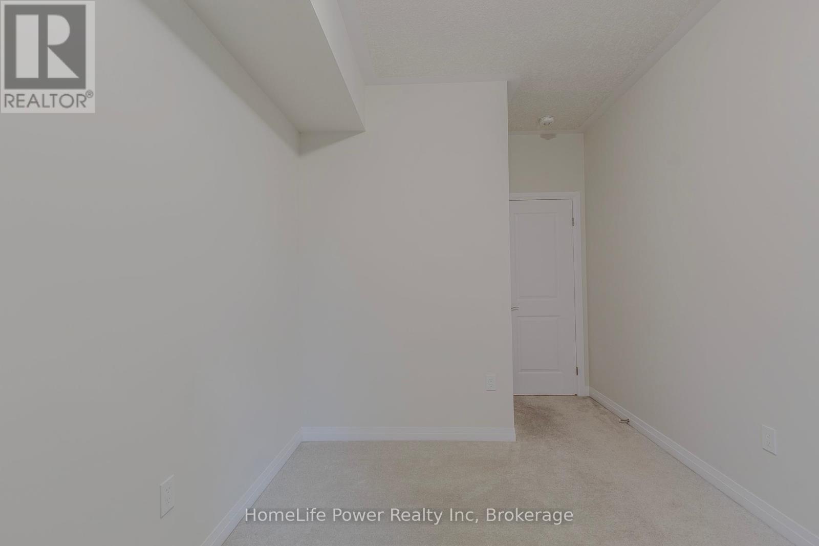 25 Isherwood Avenue, Cambridge, Ontario  N1R 0E2 - Photo 15 - X12074444