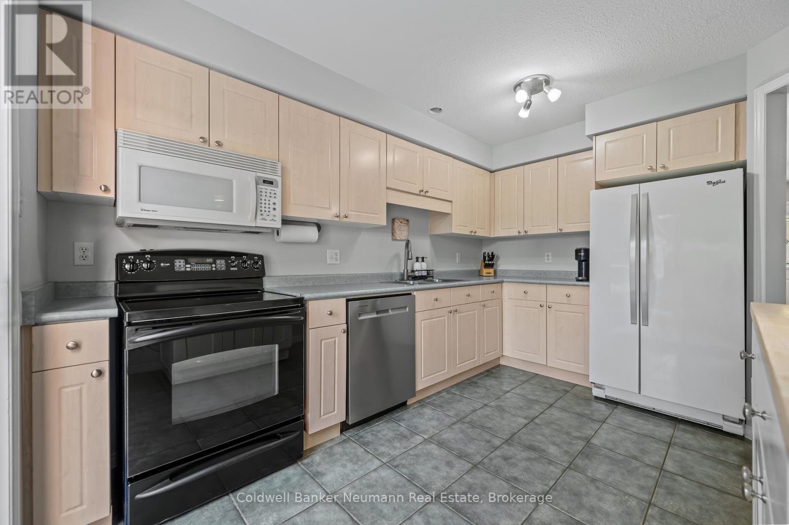 41 Hagan Avenue, Guelph, Ontario  N1E 7B7 - Photo 14 - X12074451