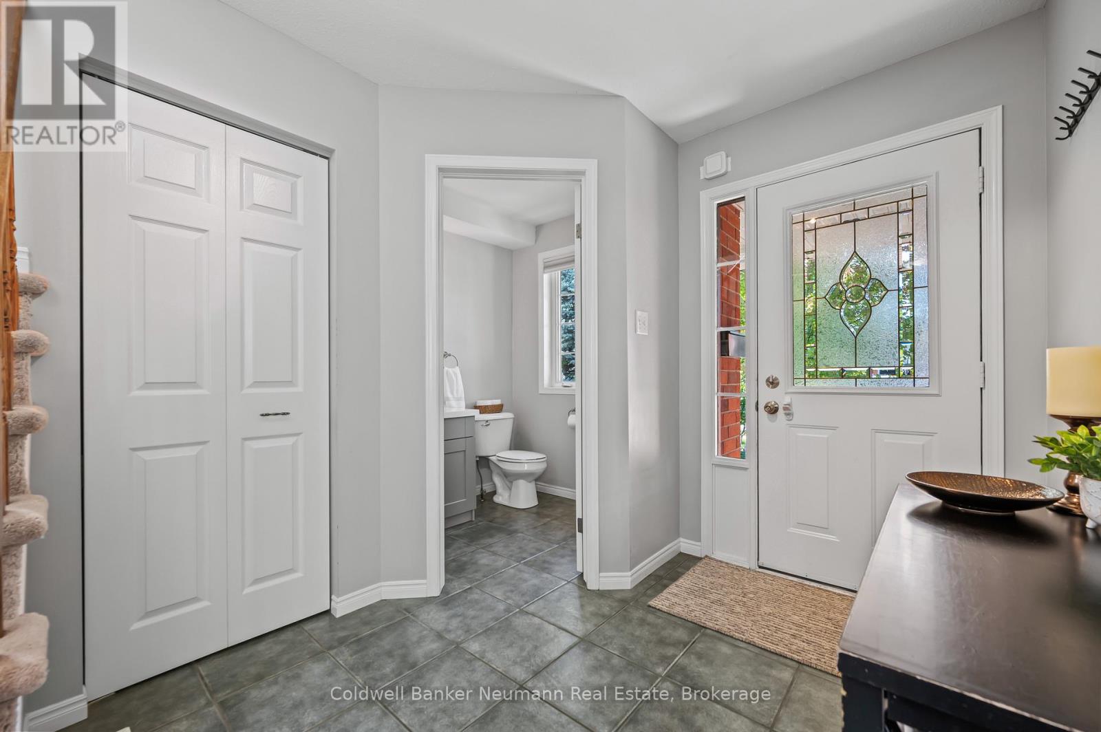 41 Hagan Avenue, Guelph, Ontario  N1E 7B7 - Photo 4 - X12074451