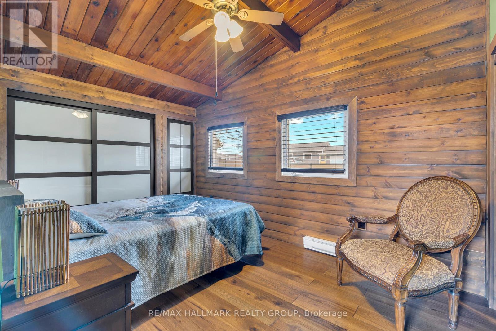 92 Kerry Point Road, Leeds And The Thousand Islands, Ontario  K0E 1L0 - Photo 23 - X12074486