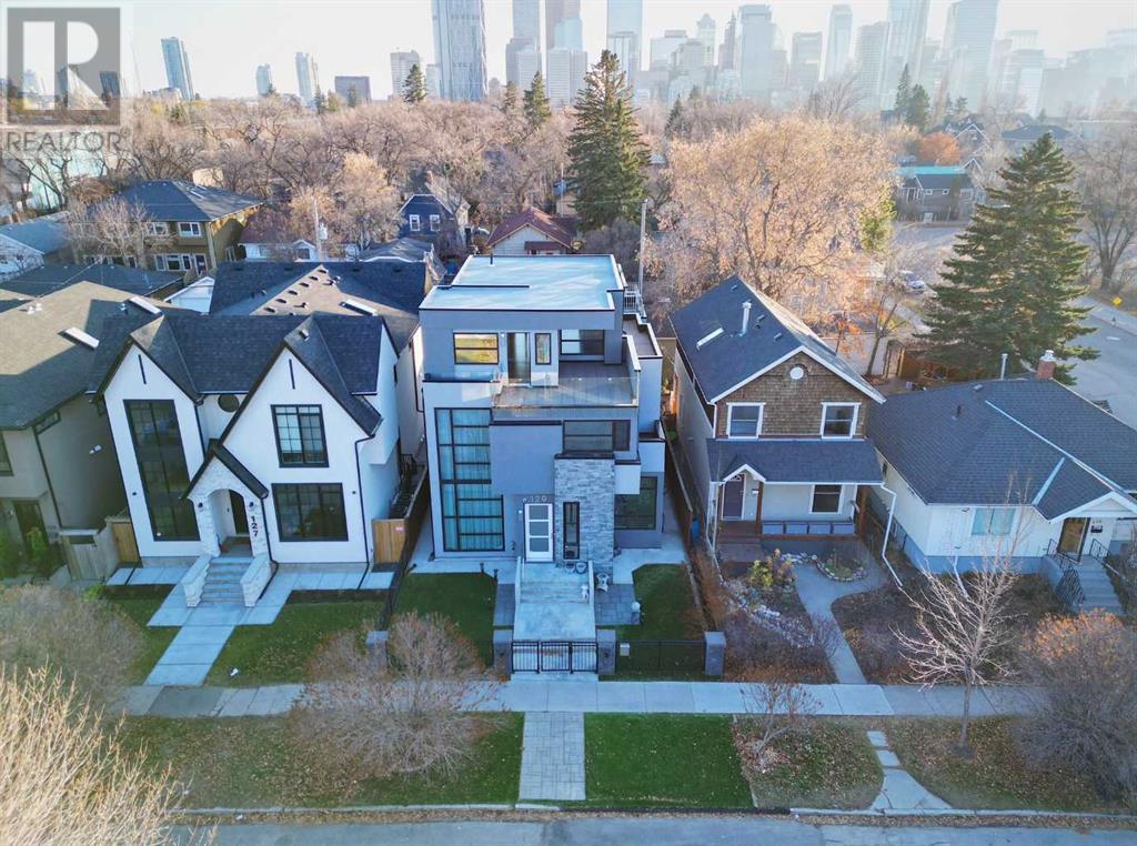Property at 129 10 Avenue NW image 4
