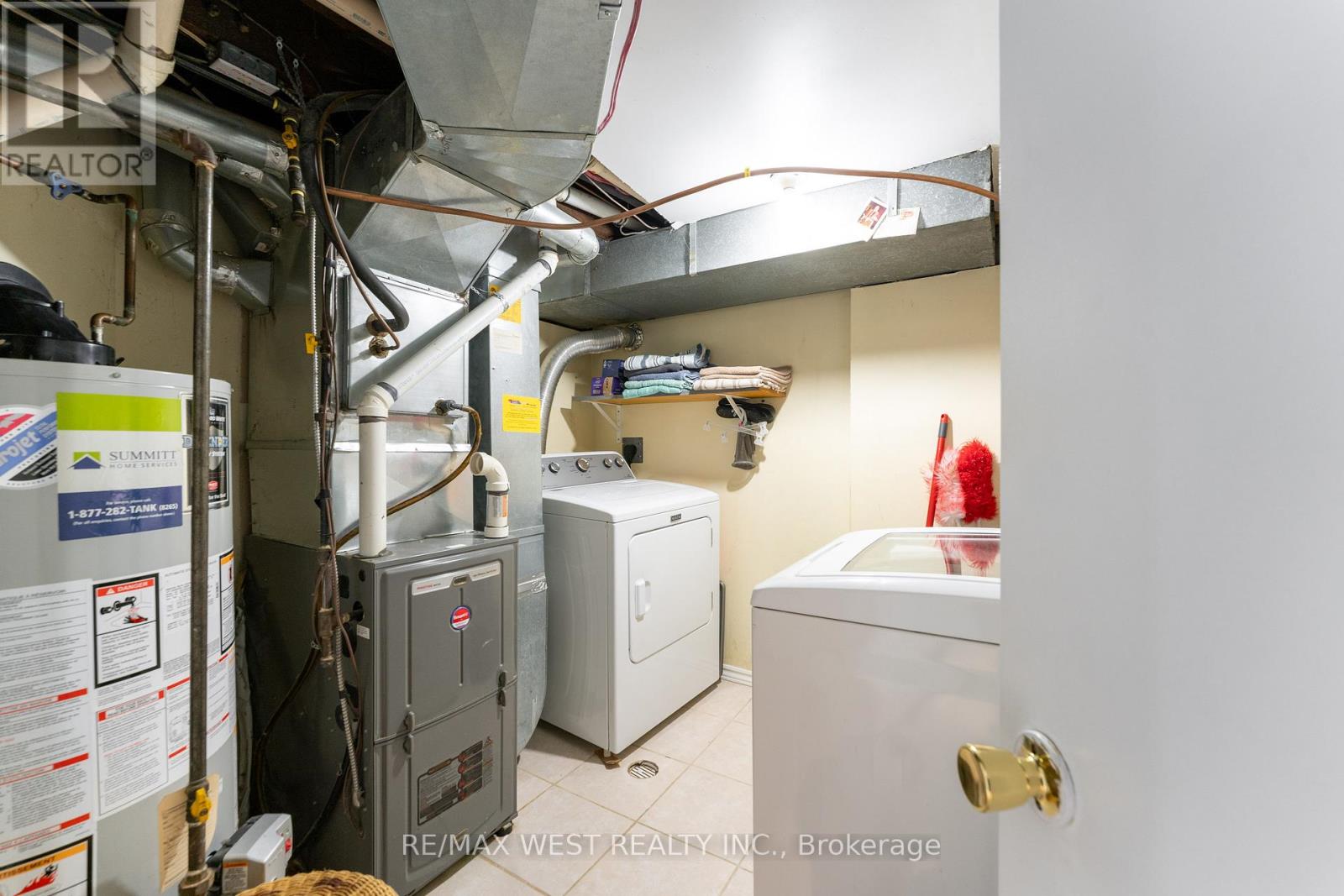 7 Bernice Crescent, Toronto (Rockcliffe-Smythe), Ontario  M6N 1W7 - Photo 30 - W12074523