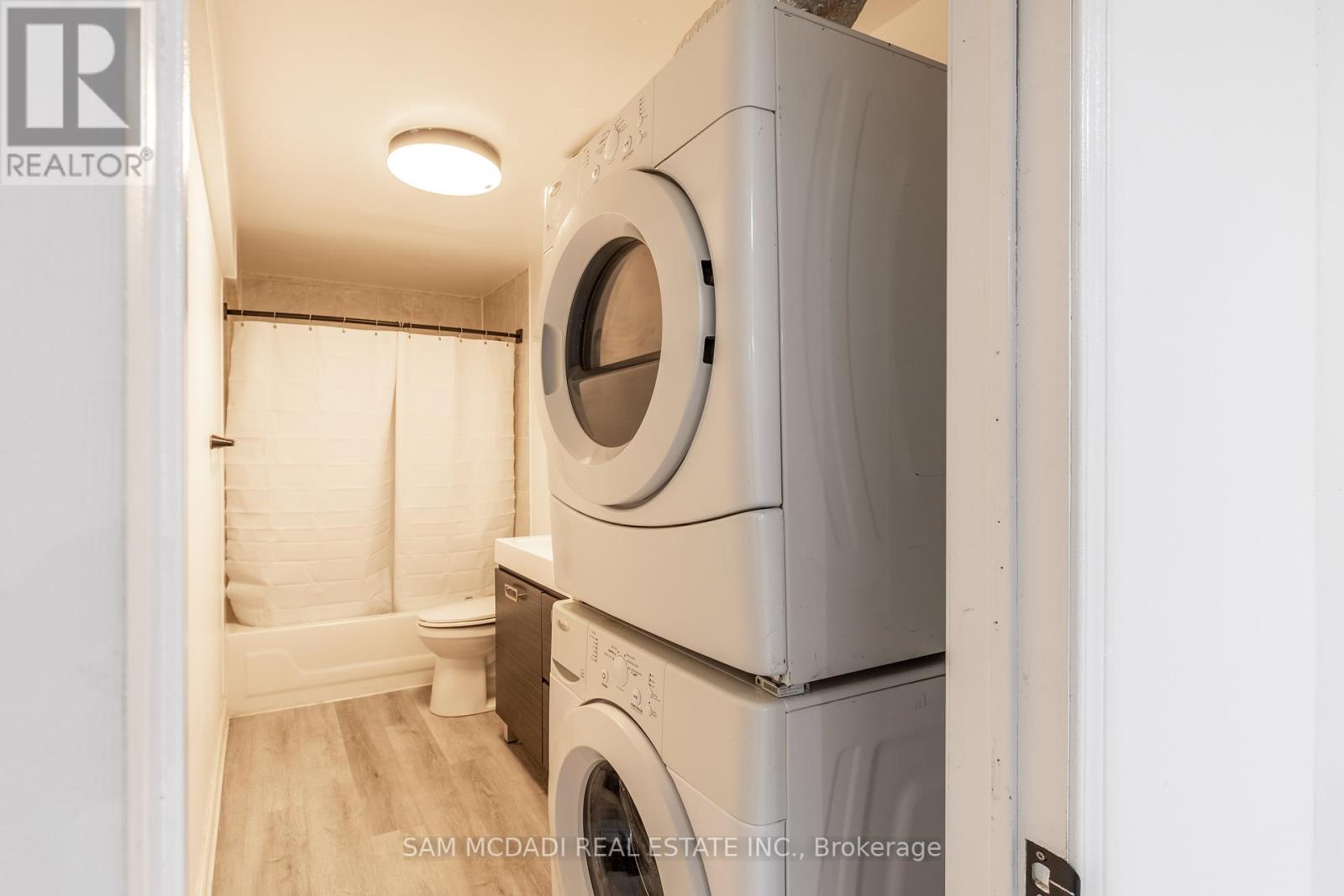 Bsmt - 987 Bristol Road W, Mississauga (East Credit), Ontario  L5V 2N9 - Photo 19 - W12074534