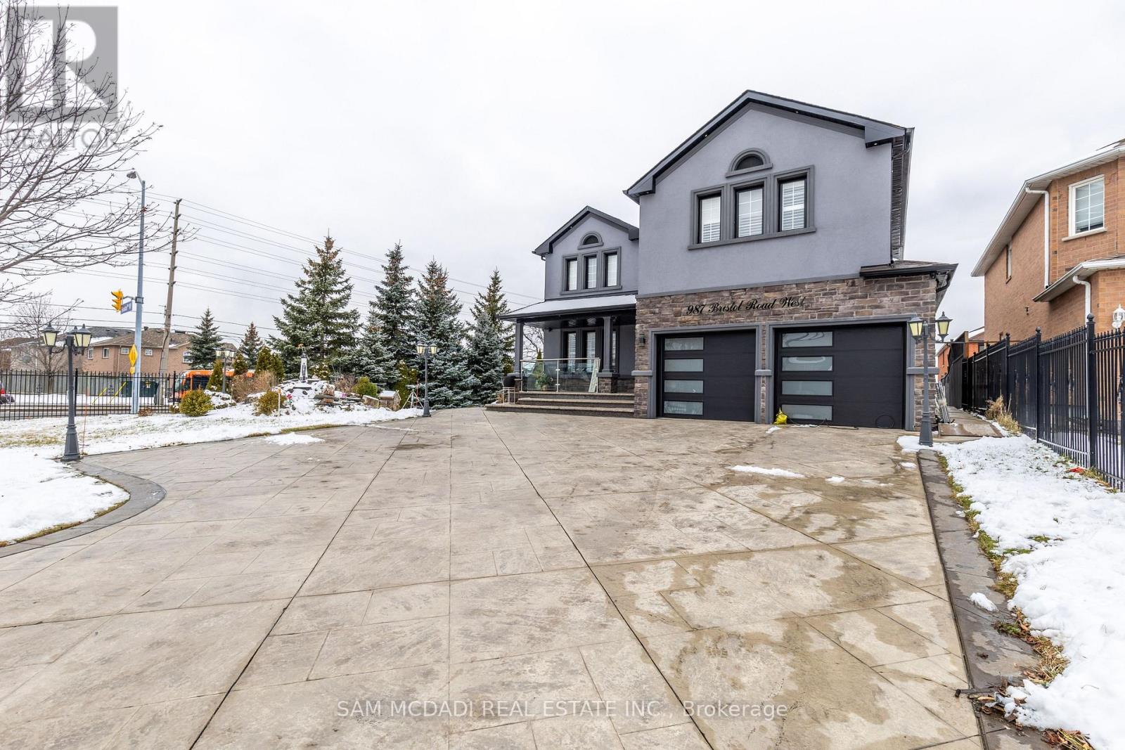 Bsmt - 987 Bristol Road W, Mississauga (East Credit), Ontario  L5V 2N9 - Photo 4 - W12074534