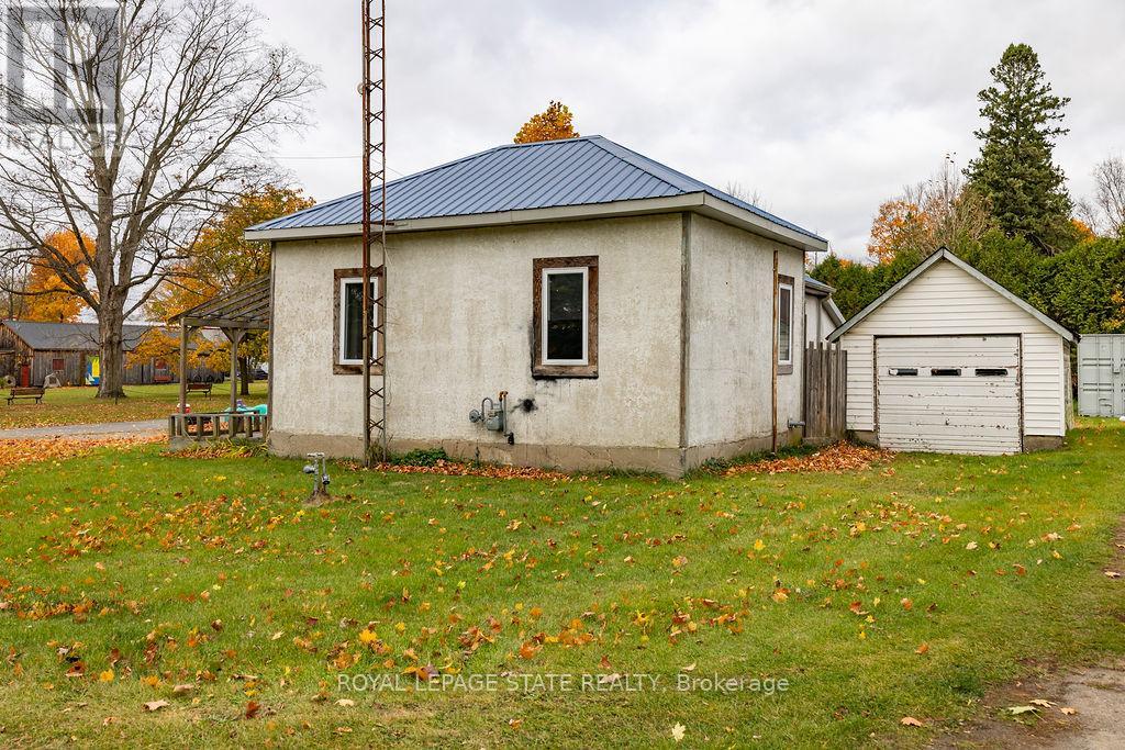 13 Broad Lane, Norfolk, Ontario  N0E 1S0 - Photo 2 - X12074477