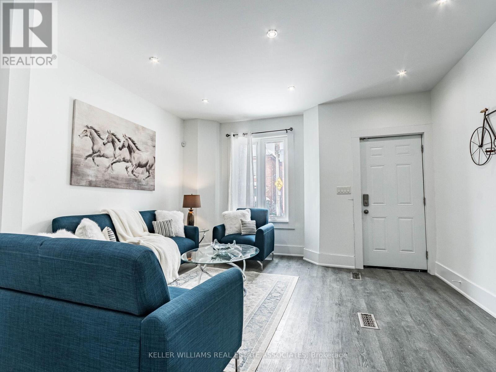 Property at 39 MADISON AVENUE image 3