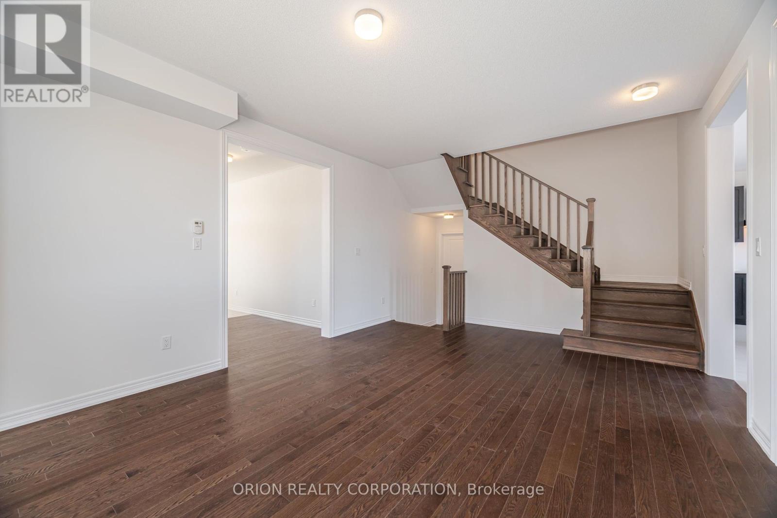 138 Thicketwood Avenue, Barrie, Ontario  L9J 0W8 - Photo 10 - S12062643