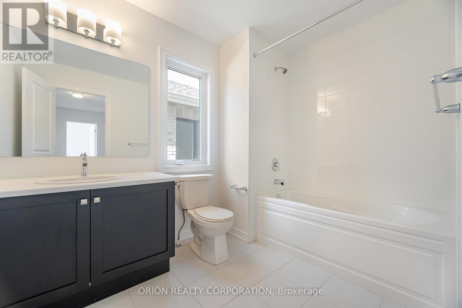 138 Thicketwood Avenue, Barrie, Ontario  L9J 0W8 - Photo 31 - S12062643