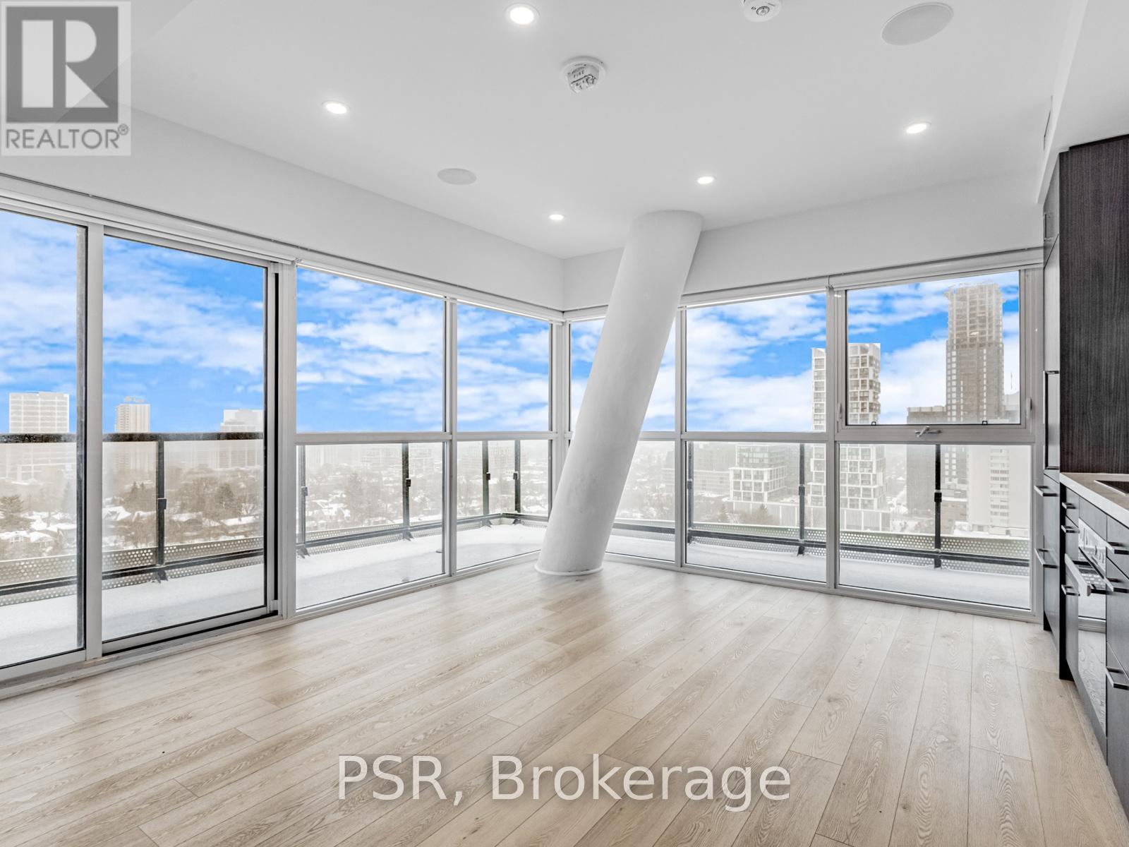 1504 - 11 LILLIAN STREET, Toronto, Ontario