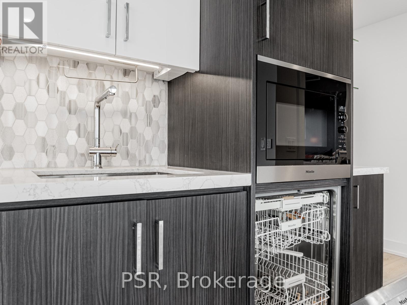 1504 - 11 Lillian Street, Toronto, Ontario  M4S 0C3 - Photo 8 - C12074563