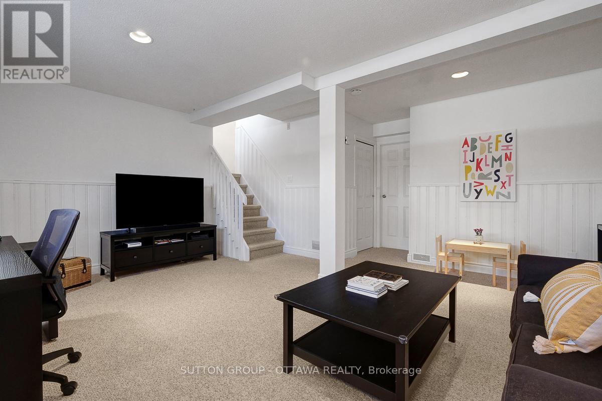 3 Fireside Crescent, Ottawa, Ontario  K1T 1Z3 - Photo 28 - X12074710