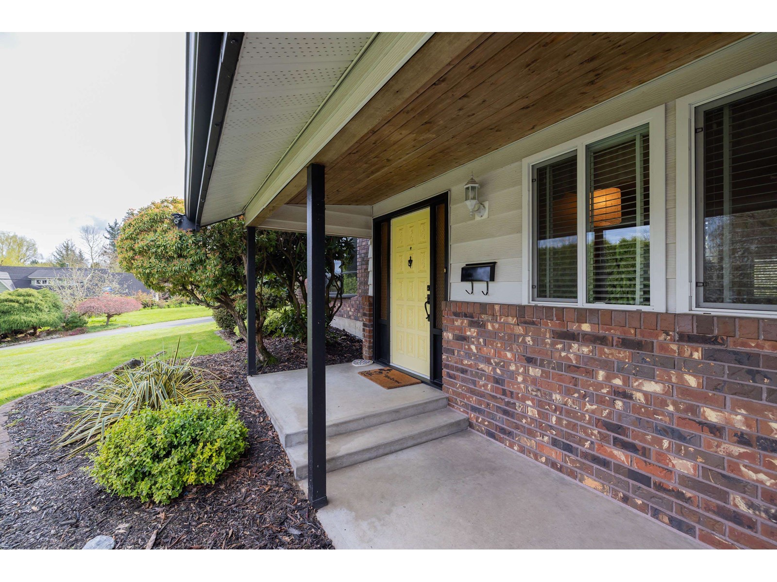 31567 Clearview Crescent, Abbotsford, British Columbia  V2T 1Z2 - Photo 7 - R2988192