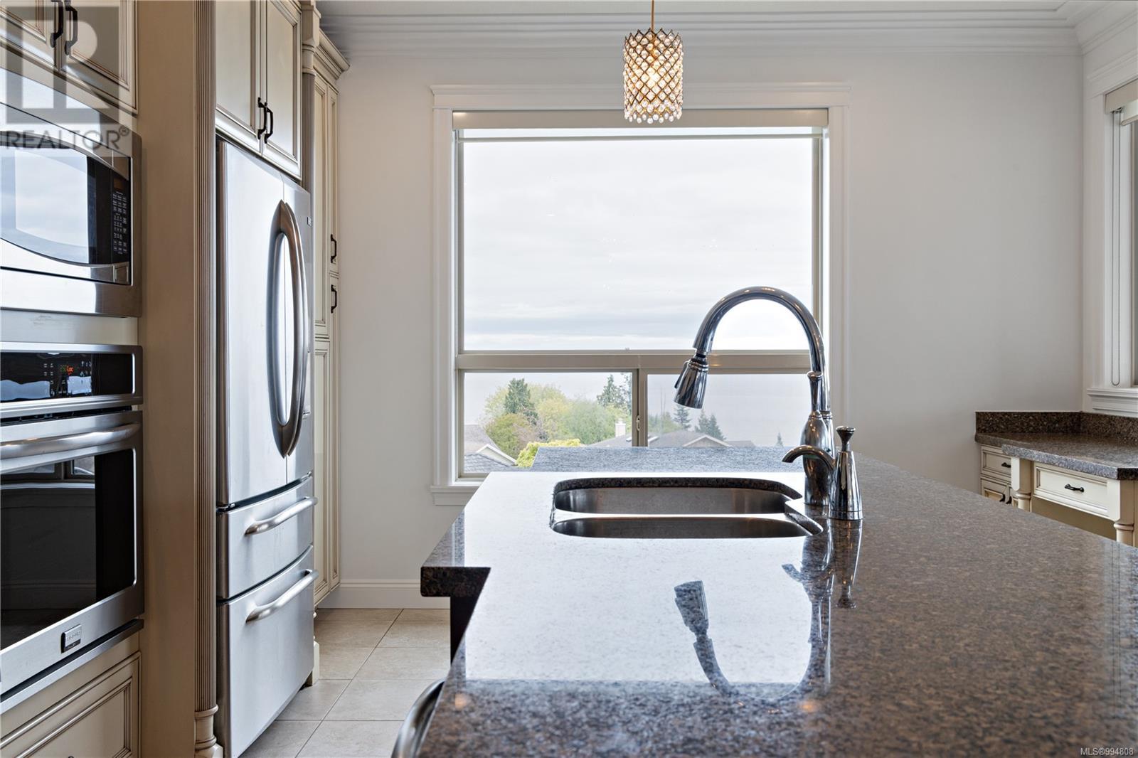 5667 Muggies Way, Nanaimo, British Columbia  V9V 1W2 - Photo 48 - 994808
