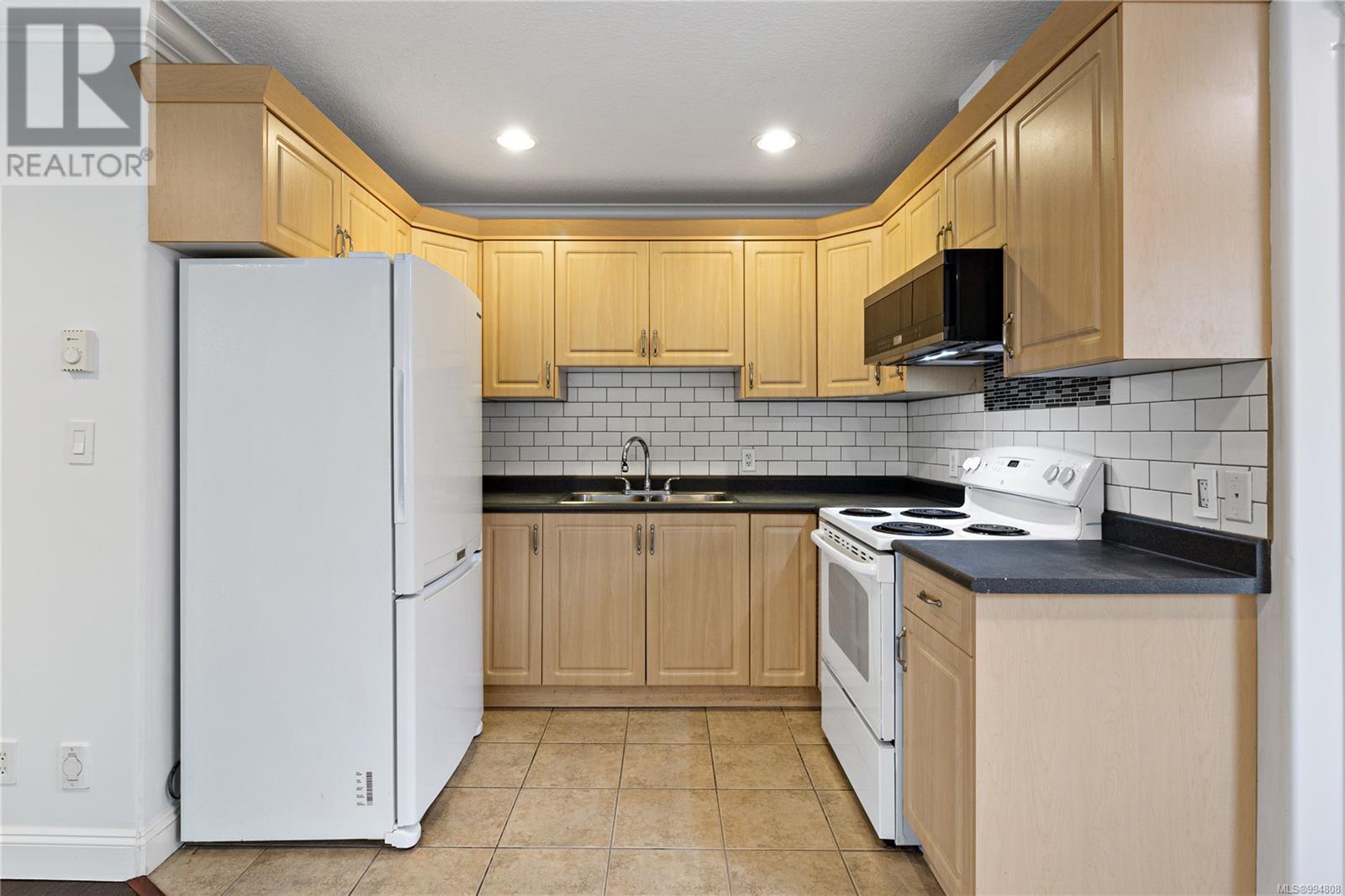 5667 Muggies Way, Nanaimo, British Columbia  V9V 1W2 - Photo 57 - 994808