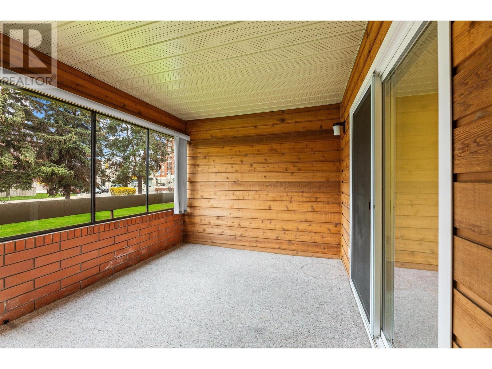 1075 Bernard Avenue Unit# 102, Kelowna, British Columbia  V1Y 6P7 - Photo 12 - 10342830