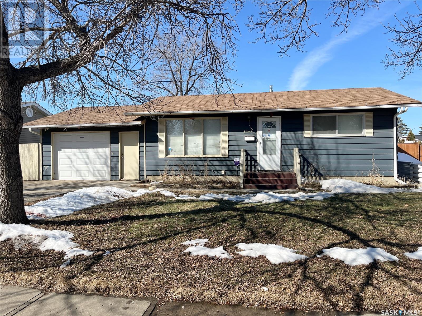 Property at 1741 St Laurent DRIVE image 1