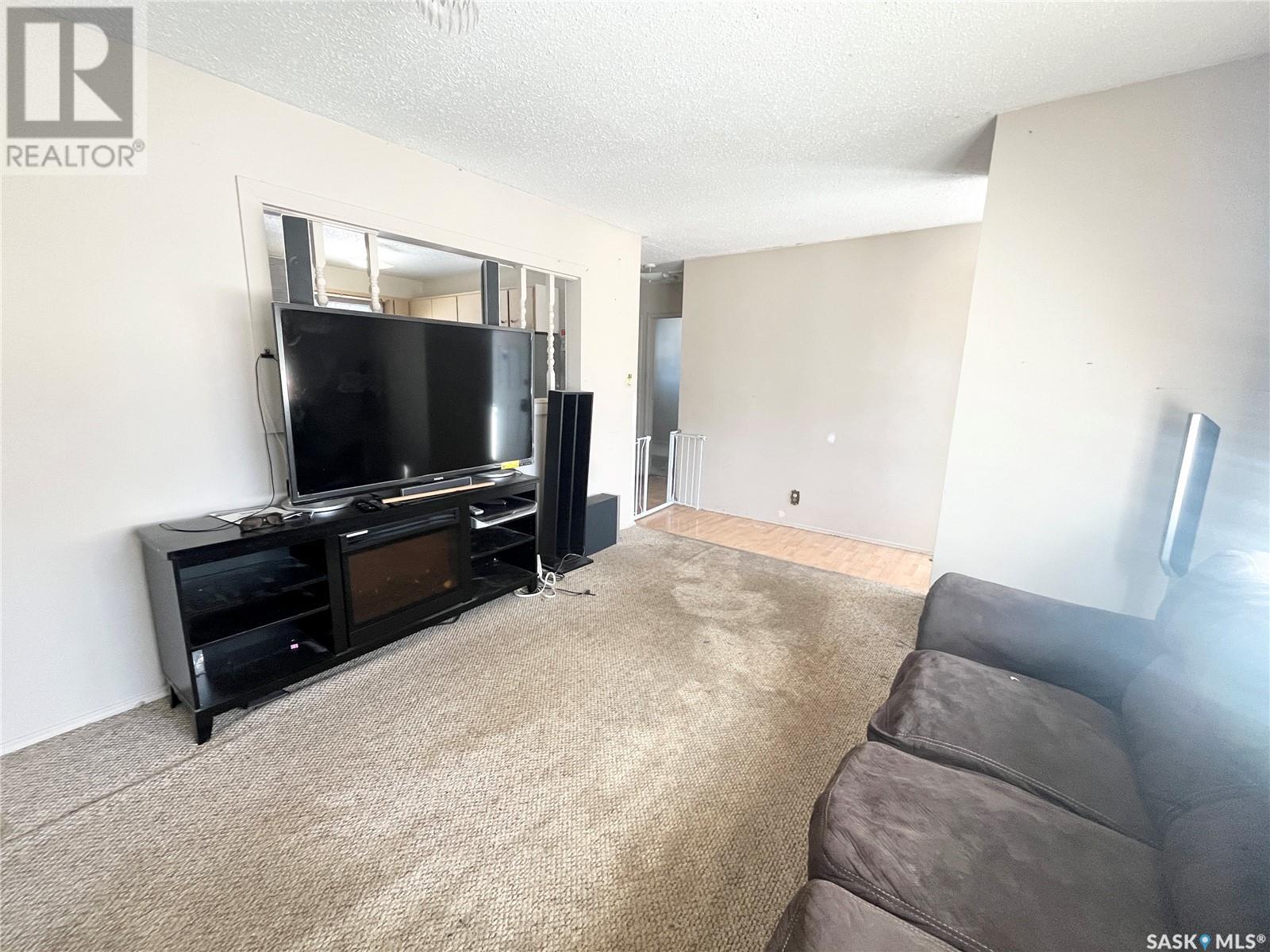 Property at 1741 St Laurent DRIVE image 3