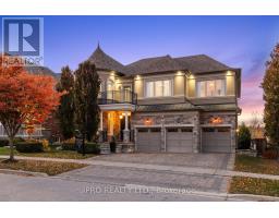 24 BLUFF TRAIL, King, Ontario