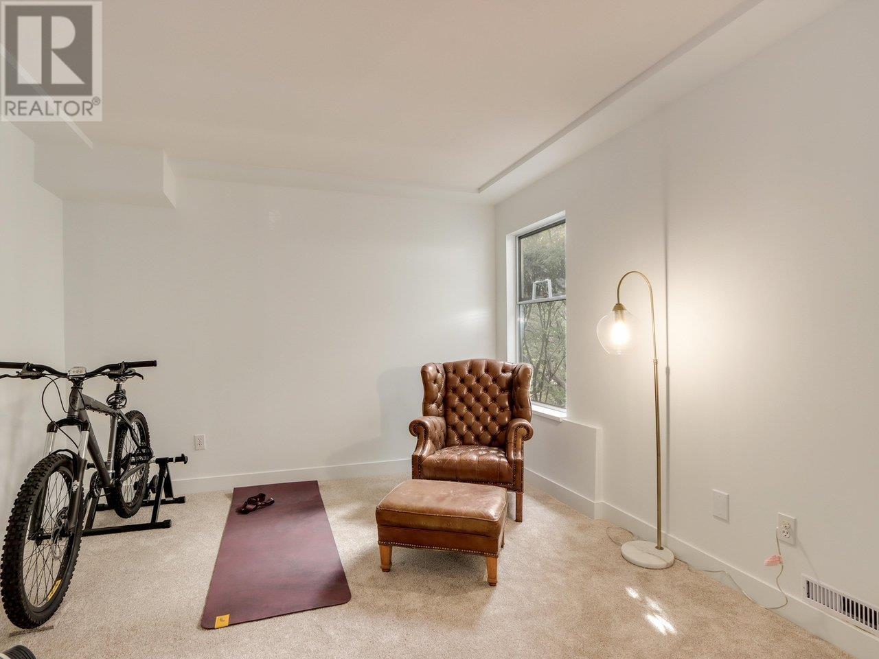 1 1900 Indian River Crescent, North Vancouver, British Columbia  V7G 2R1 - Photo 28 - R2988757
