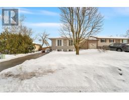 1337 TUDOR CRESCENT, Peterborough East, Ontario
