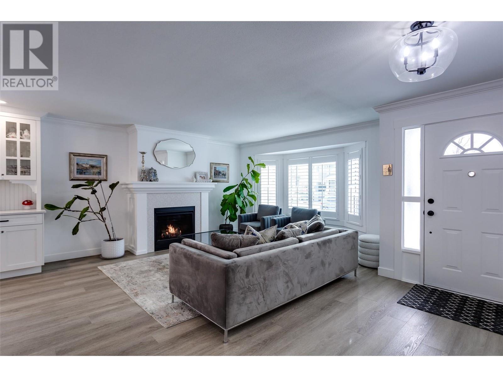 Property at 674 Cook Road image 5