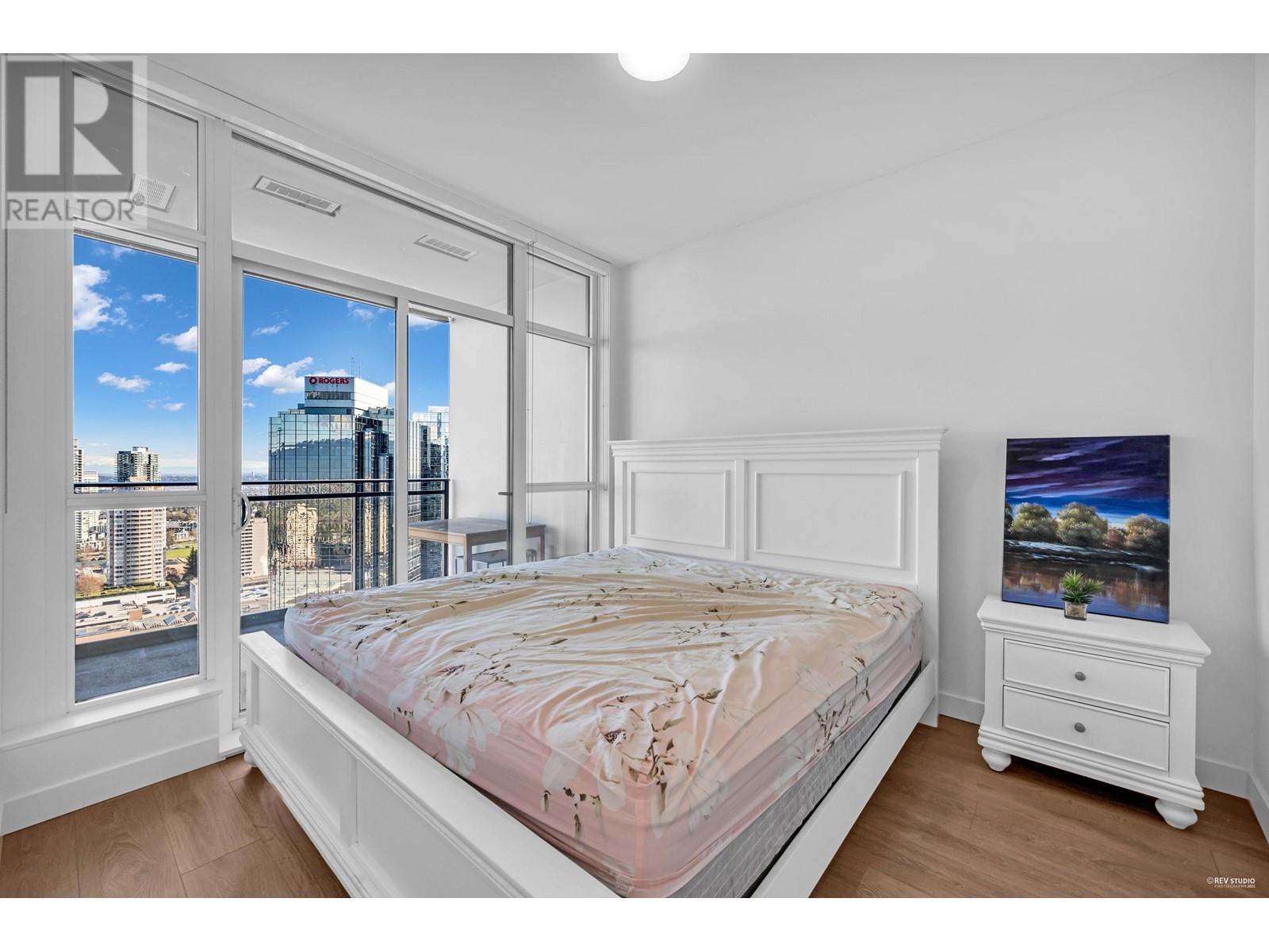 Listing Picture 12 of 24 : 3301 6098 STATION STREET, Burnaby / 本拿比 - 魯藝地產 Yvonne Lu Group - MLS Medallion Club Member