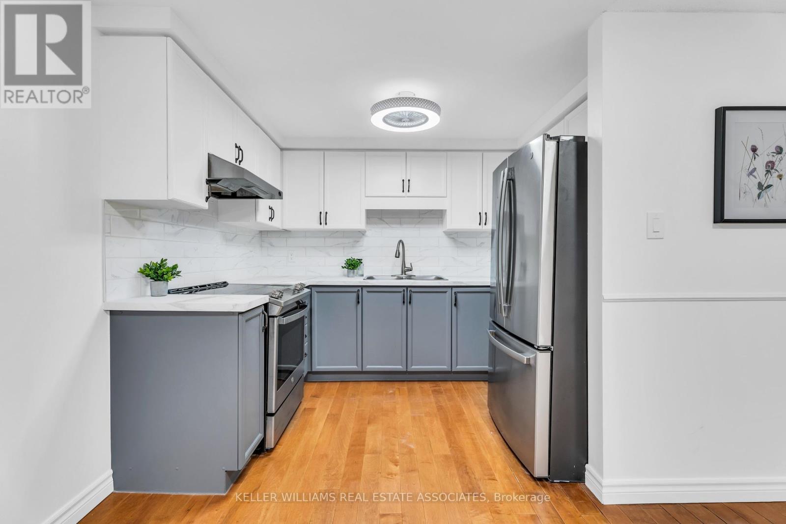 Property at 85 - 129 VICTORIA ROAD N image 3