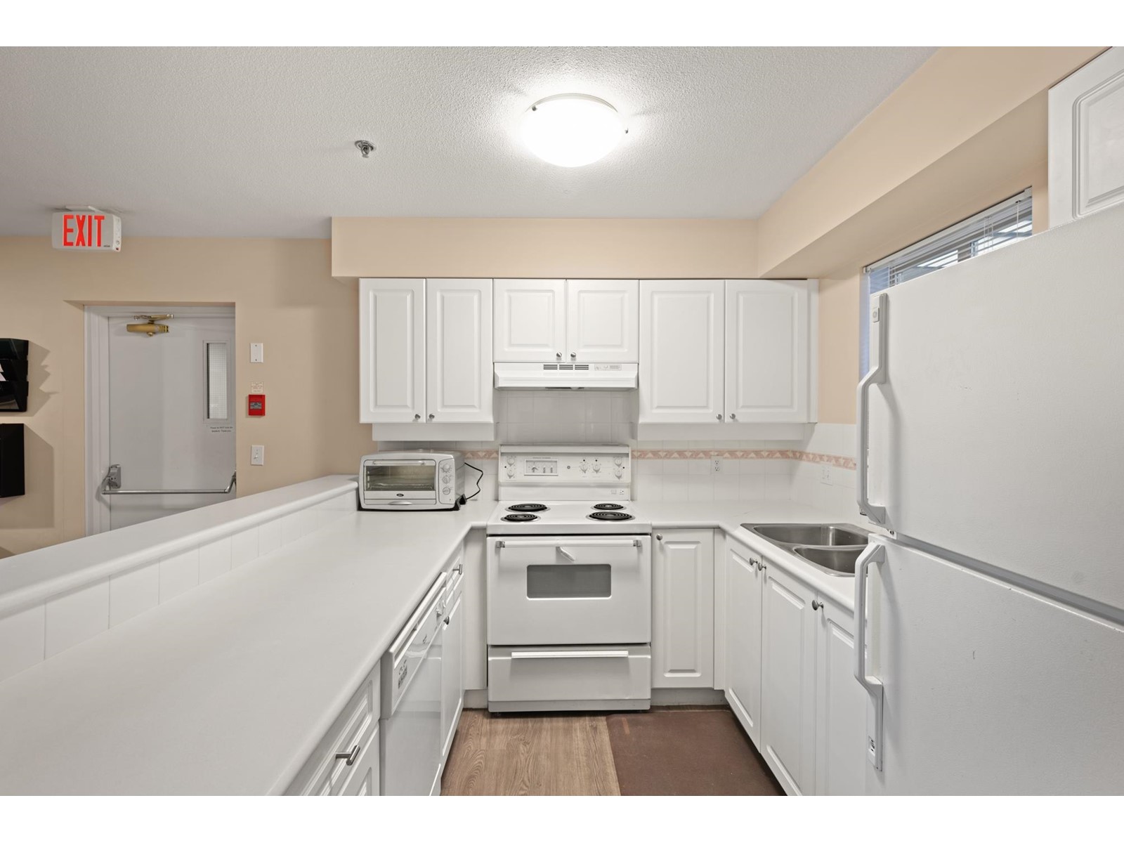 105 22015 48 Avenue, Langley, British Columbia  V3A 8L3 - Photo 31 - R2988890